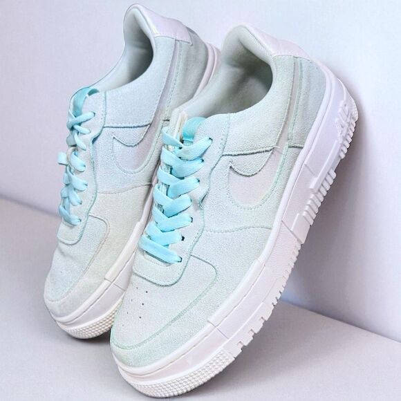 Women’s Nike Air Force 1 Pixel ‘Glacier Blue' Suede Sneakers Size 8 - Picture 3 of 15